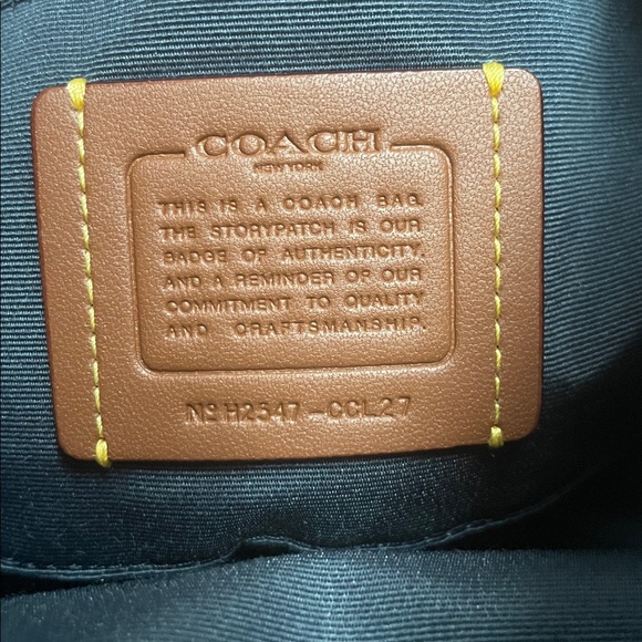 NWT Coach ‘Aria’ Metallic Signature Shoulder Bag/Crossbody - Picture 11 of 11